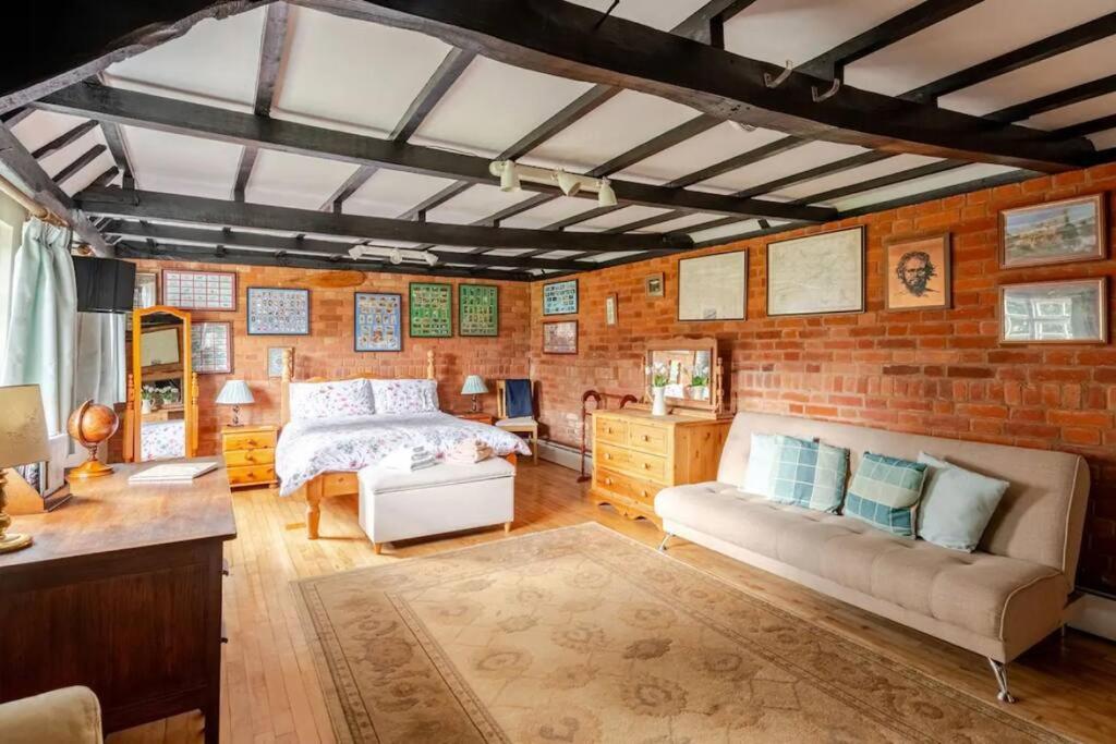 Cozy One-Bedroom Cottage In Great Tey Luaran gambar